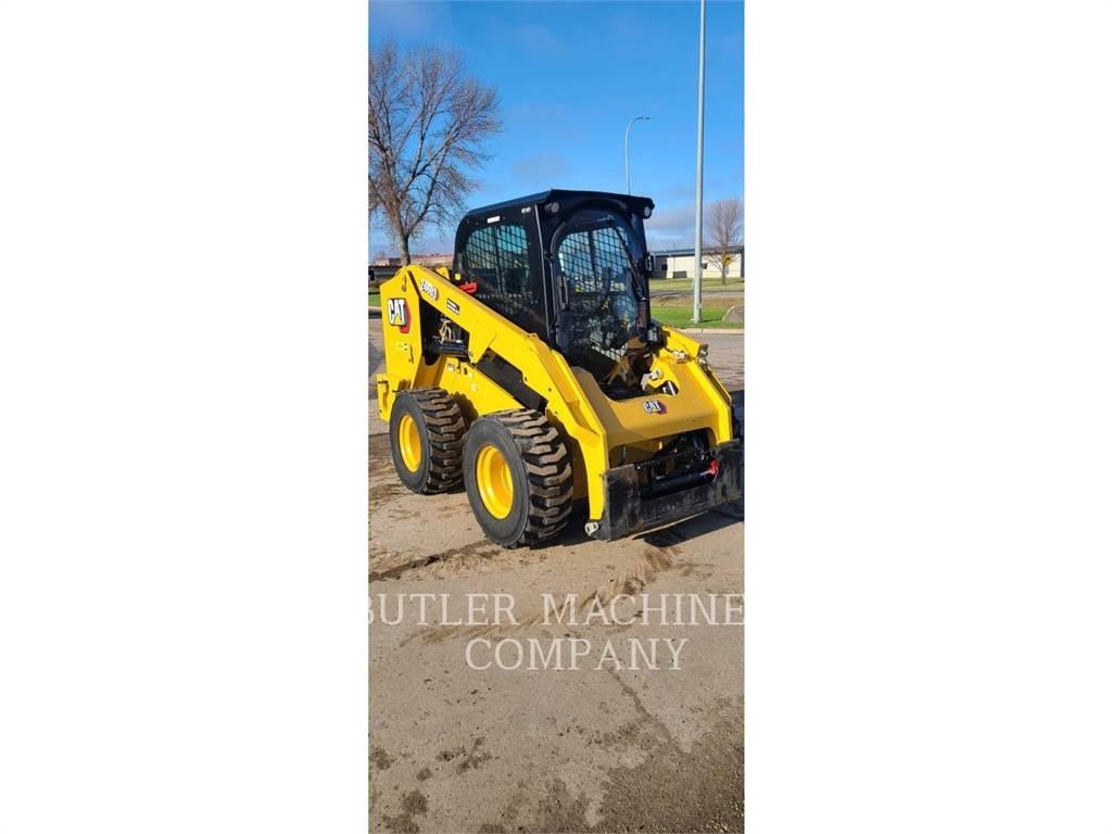 CAT 246D3 C3D3 Kompaktlaadurid