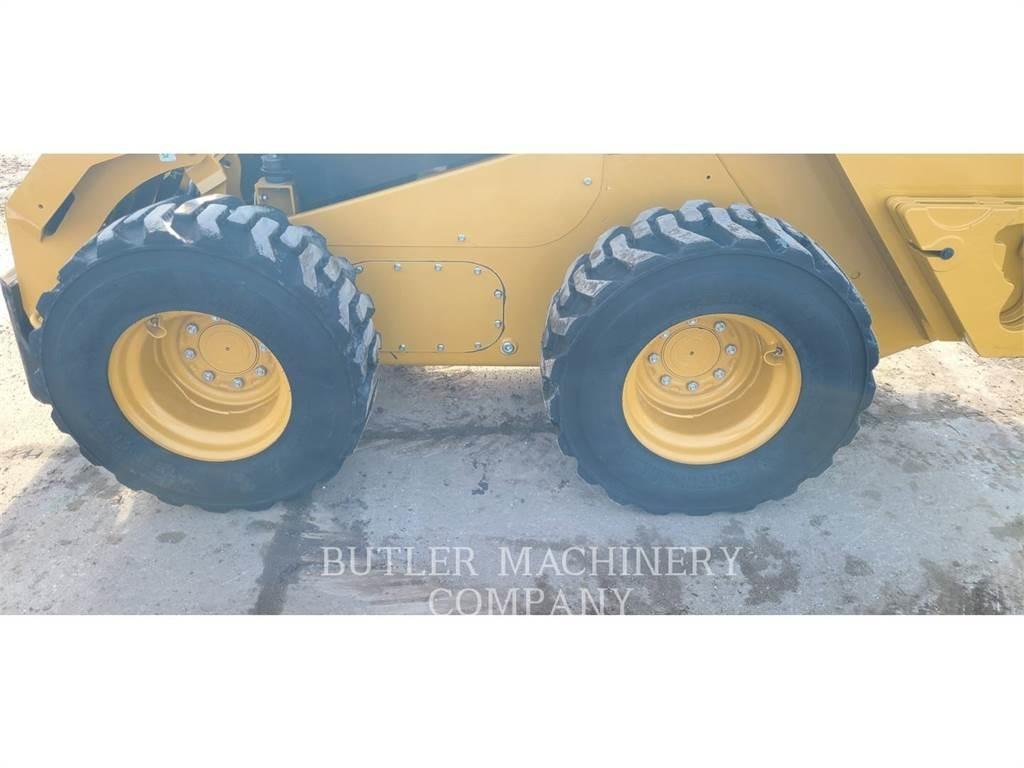 CAT 246D3 C3D3 Kompaktlaadurid