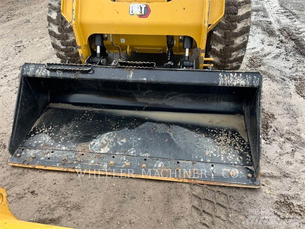 CAT 246D3 C3H2 Kompaktlaadurid