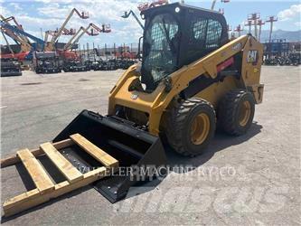 CAT 246D3 C3H2 Kompaktlaadurid