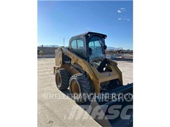 CAT 246D3 C3H2 Kompaktlaadurid