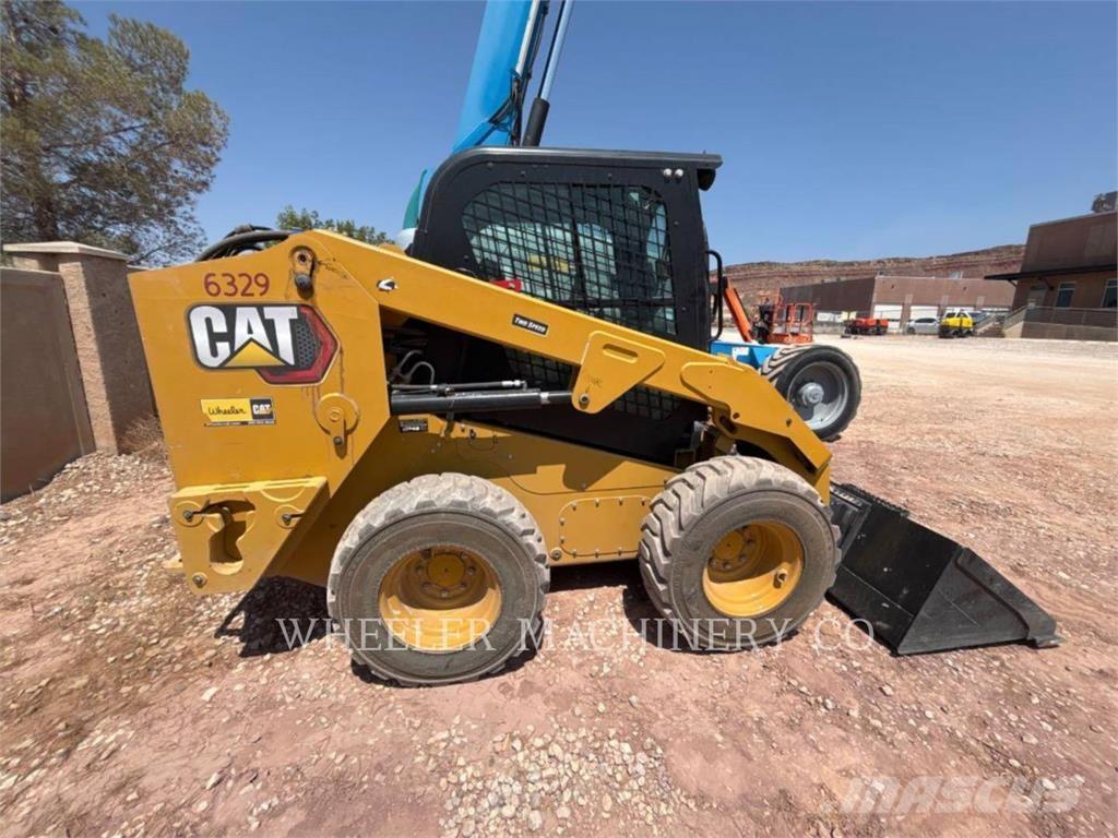 CAT 246D3 C3H2 Kompaktlaadurid