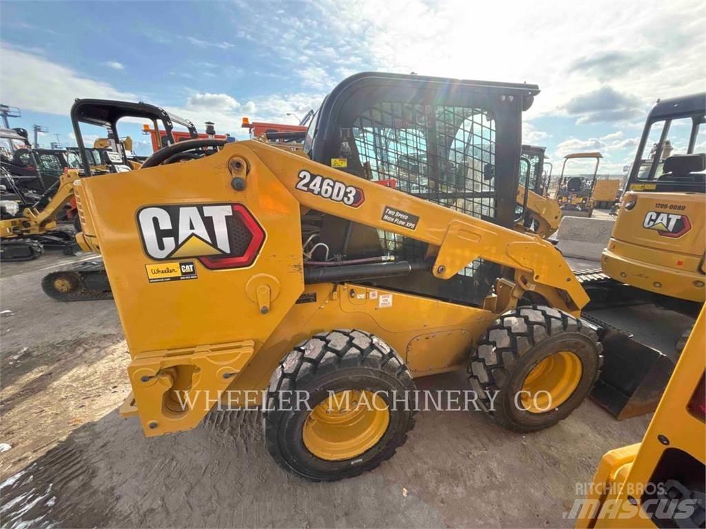 CAT 246D3 C3HF Kompaktlaadurid