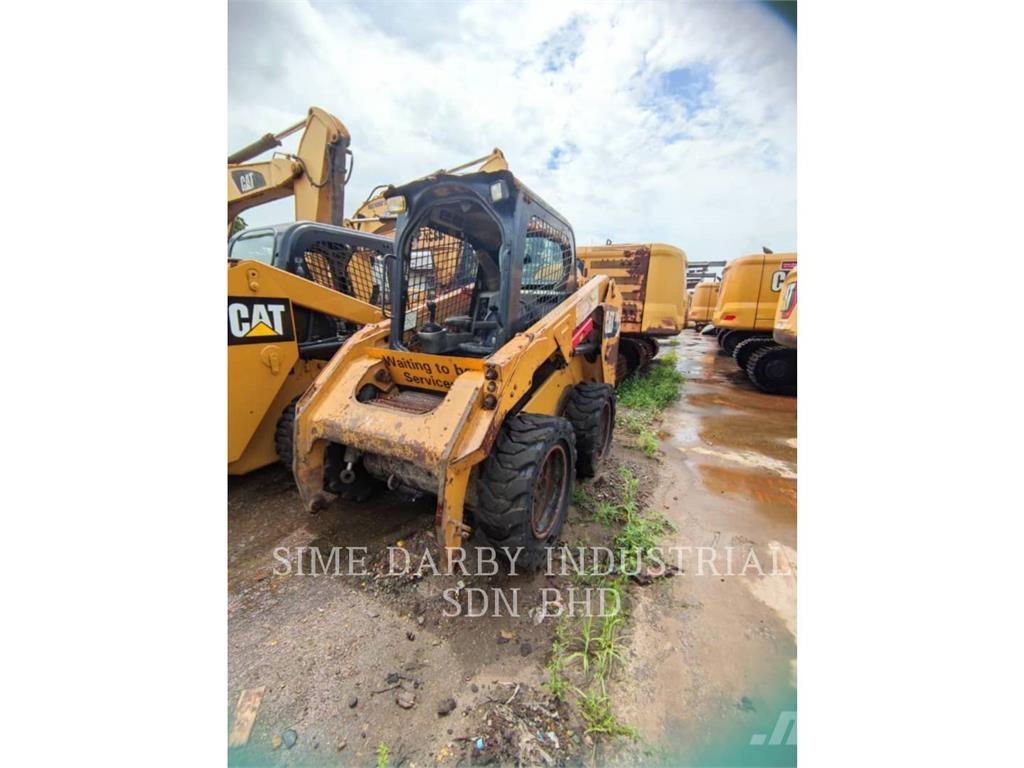 CAT 246DLRC Kompaktlaadurid