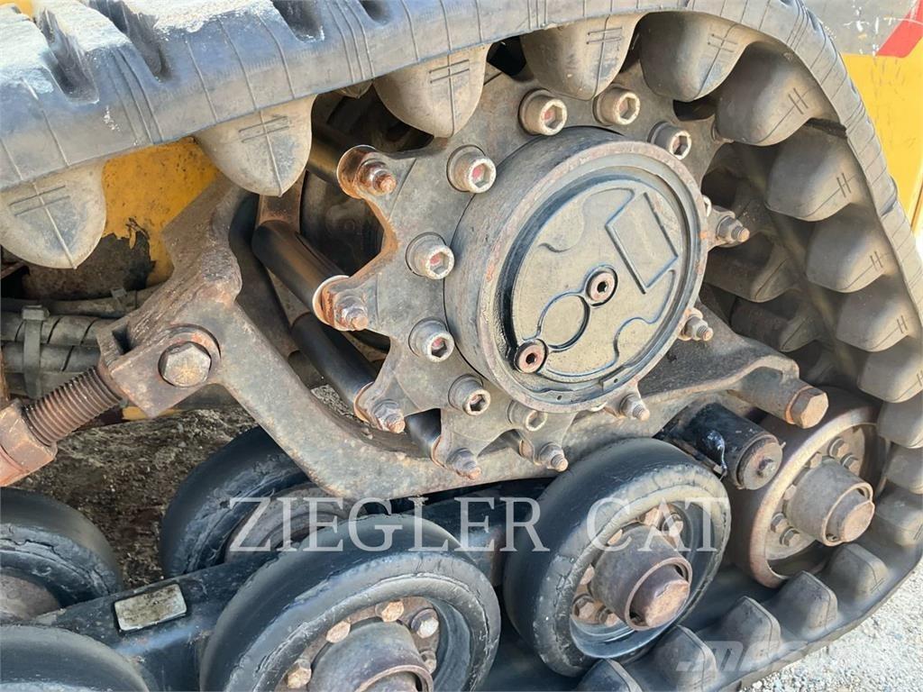 CAT 247B3 Roomiklaadurid