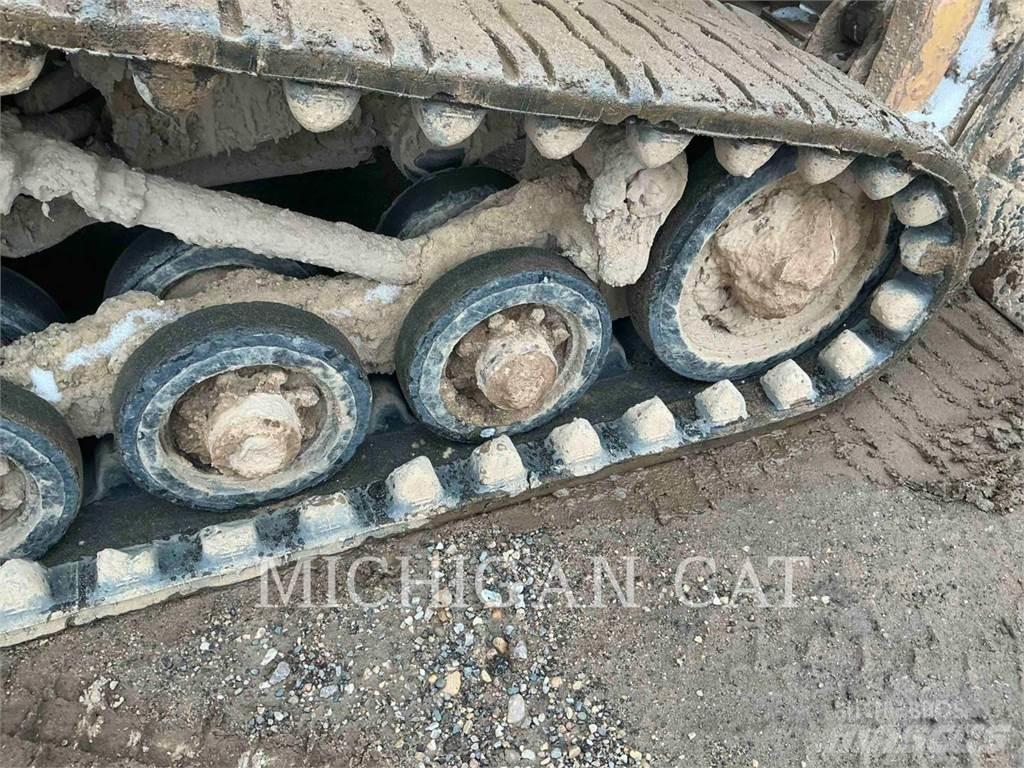 CAT 247B3 AQ Kompaktlaadurid