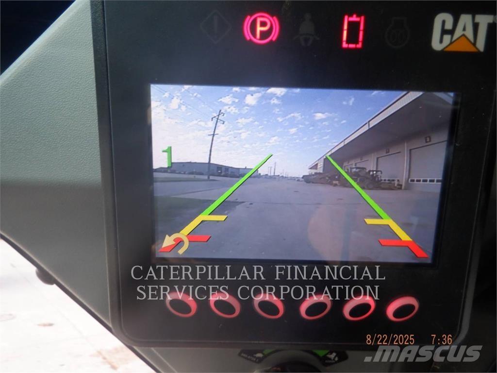 CAT 249D3 Roomiklaadurid