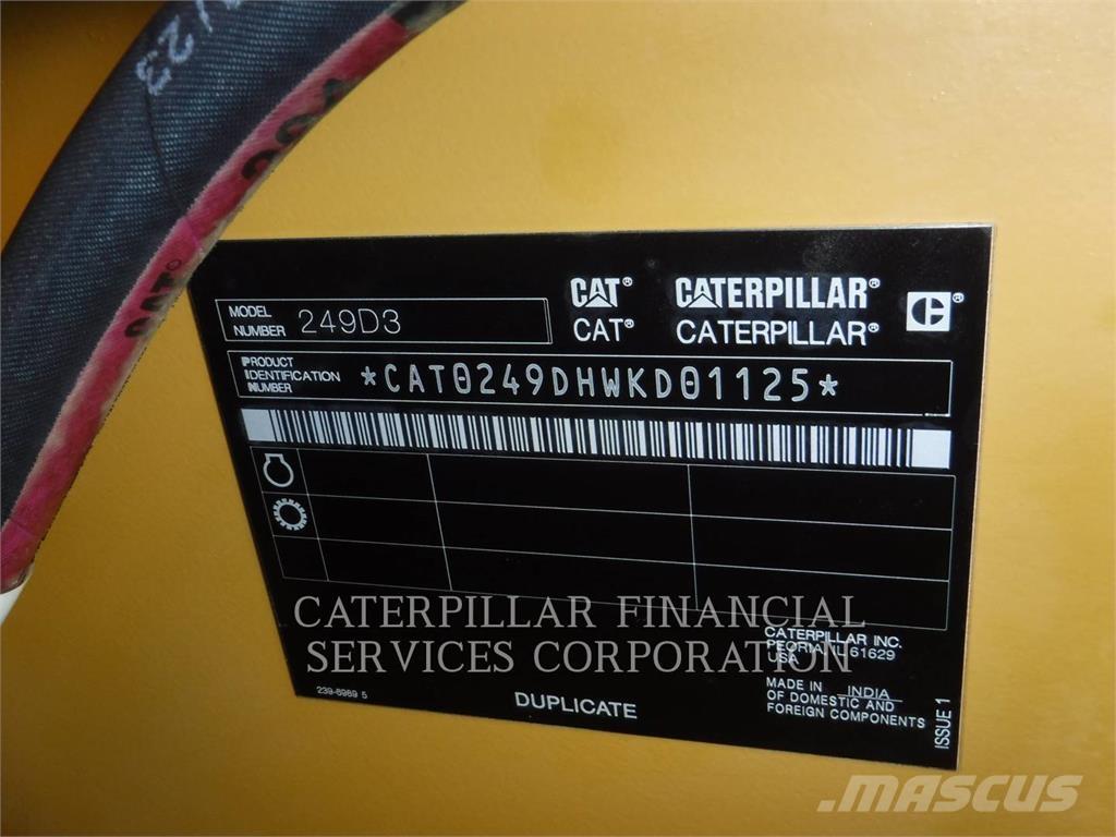 CAT 249D3 Roomiklaadurid
