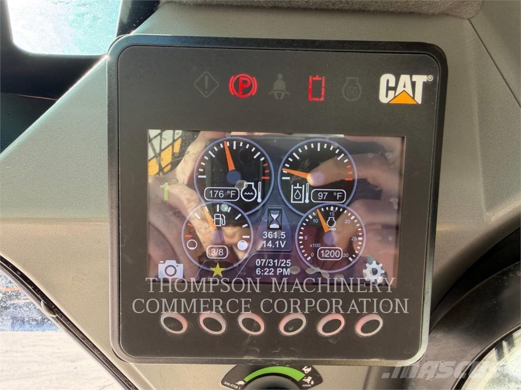 CAT 249D3 Roomiklaadurid