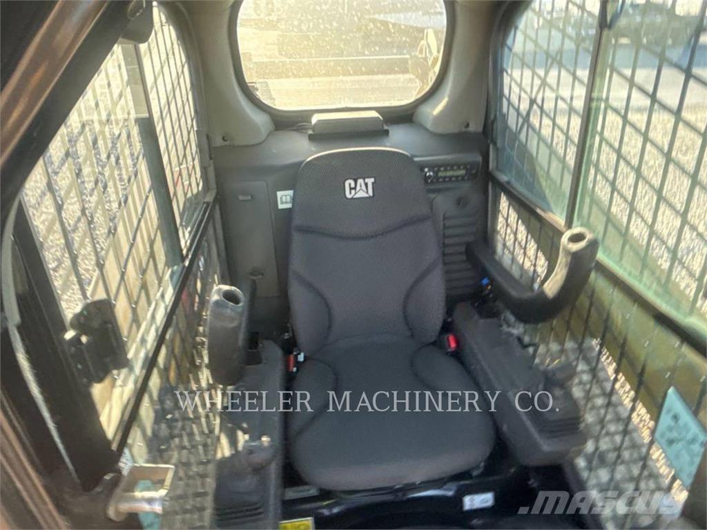 CAT 249D3 C3H2 Roomiklaadurid