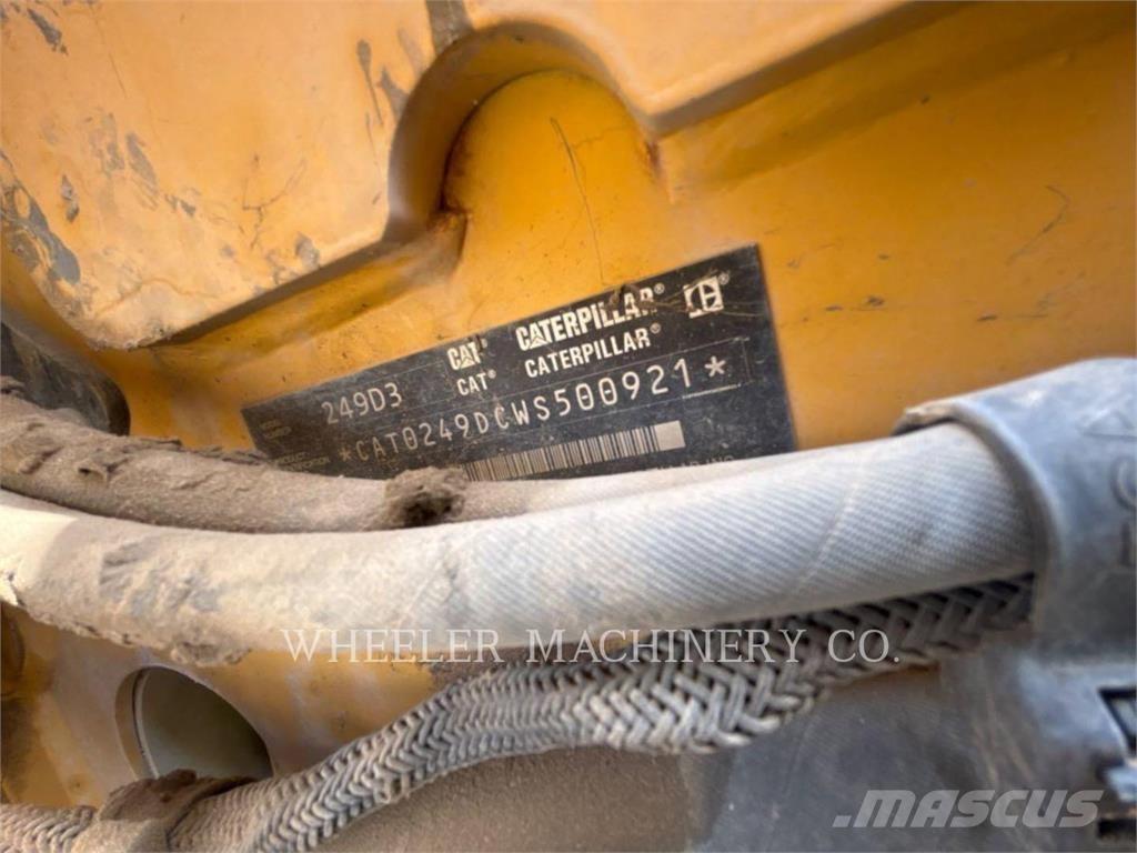 CAT 249D3 C3H2 Roomiklaadurid