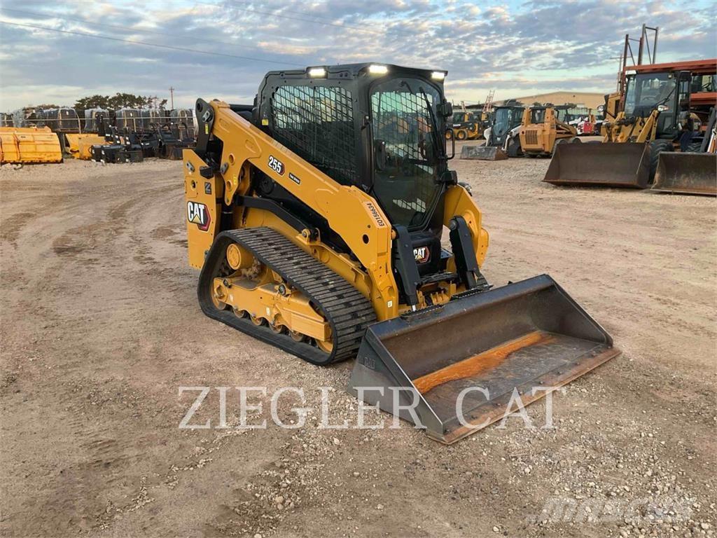 CAT 255 Roomiklaadurid