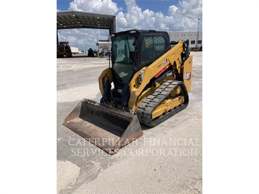 CAT 255-05 Roomiklaadurid