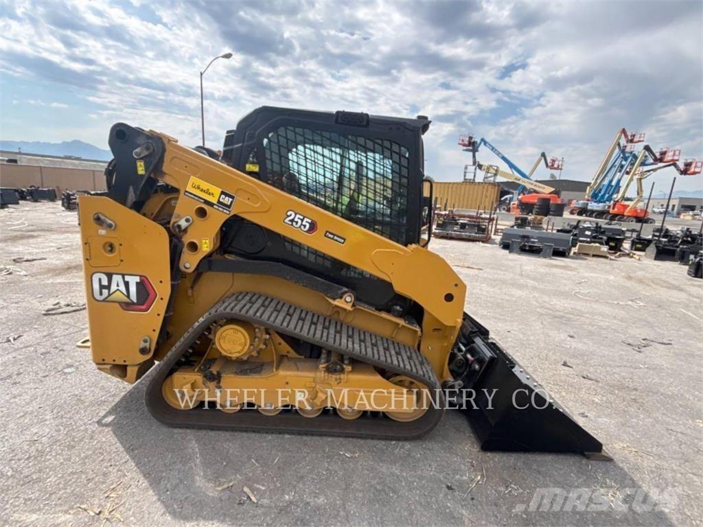 CAT 255 C3H2 Roomiklaadurid