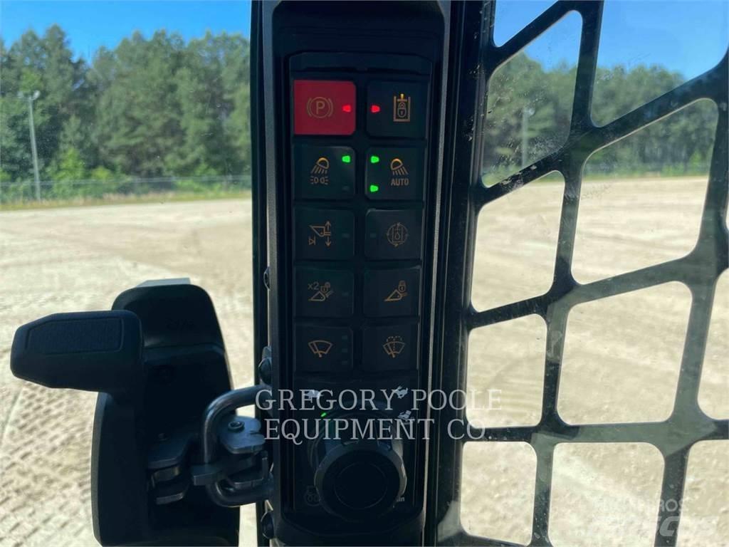CAT 25505 Roomiklaadurid