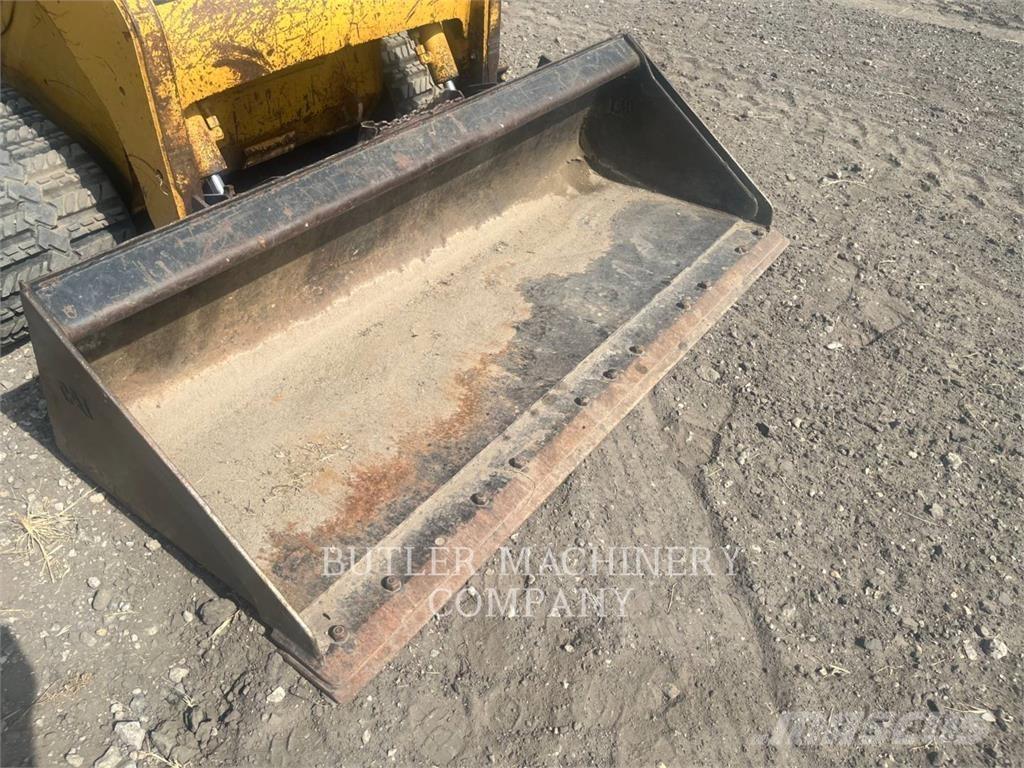 CAT 257B Roomiklaadurid