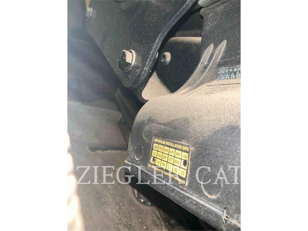 CAT 257D Roomiklaadurid