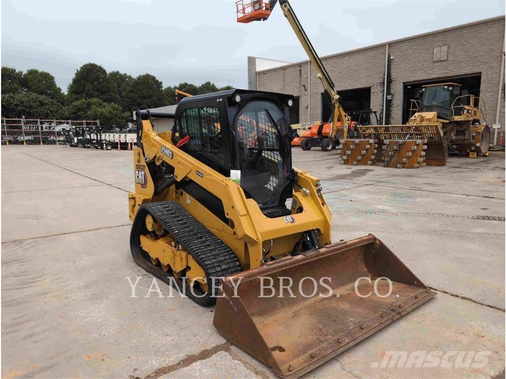 CAT 259 D3 Roomiklaadurid