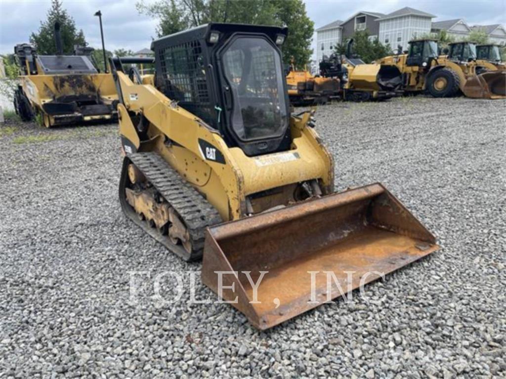 CAT 259B3 Roomiklaadurid