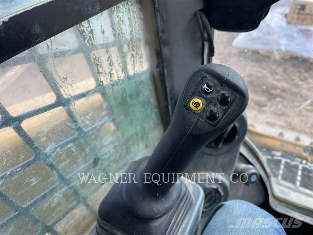 CAT 259D3 Roomiklaadurid