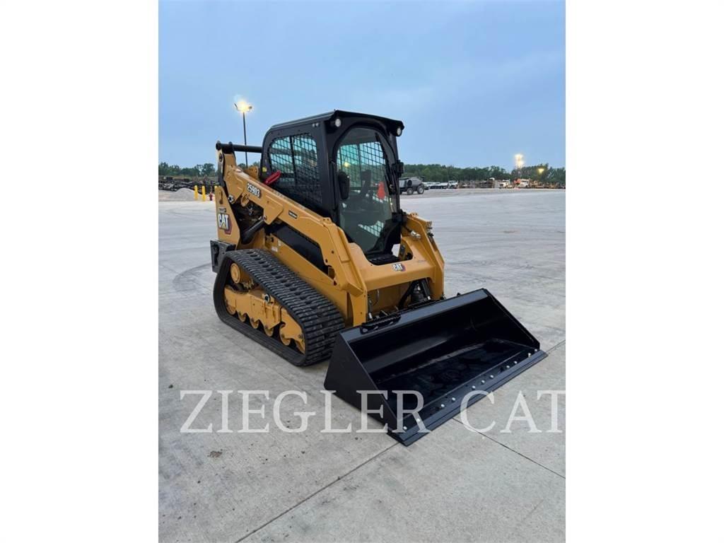 CAT 259D3 Roomiklaadurid