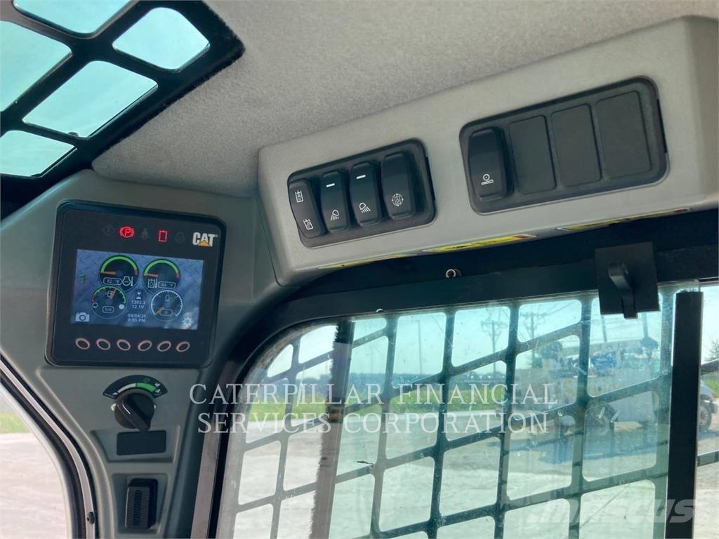 CAT 259D3 Roomiklaadurid