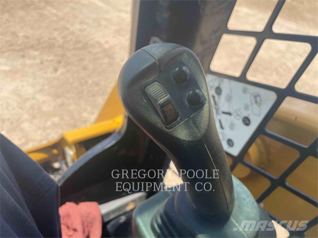 CAT 259D3 Roomiklaadurid