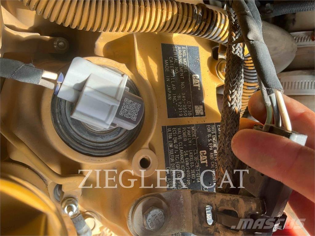 CAT 259D3 Roomiklaadurid