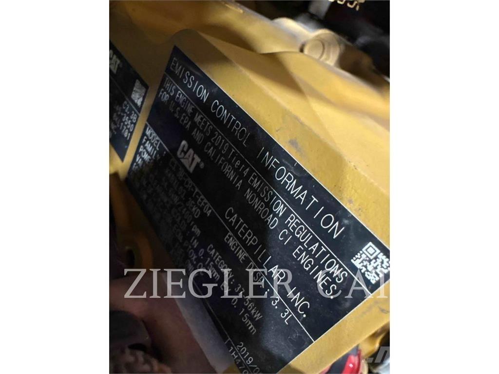 CAT 259D3 Roomiklaadurid