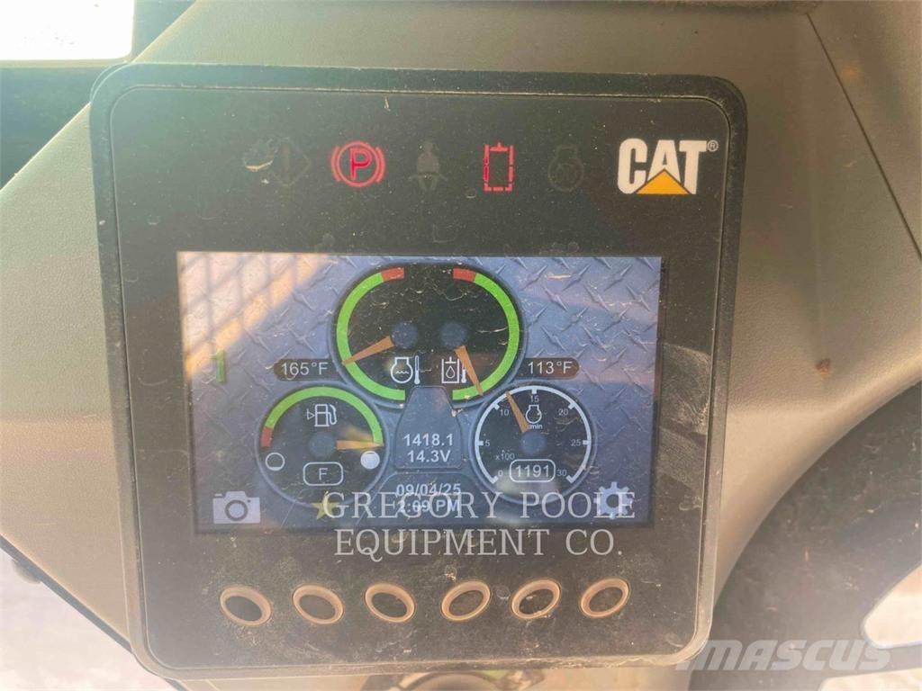 CAT 259D3 Roomiklaadurid