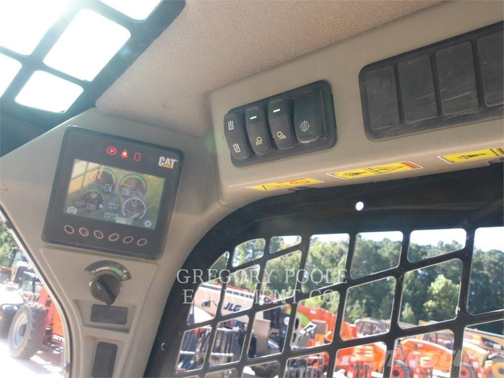CAT 259D3 Roomiklaadurid