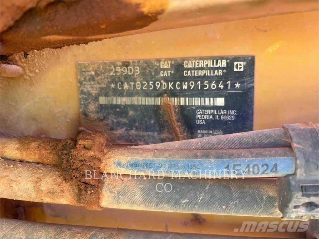 CAT 259D3 Roomiklaadurid