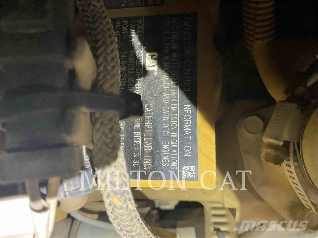 CAT 259D3 Roomiklaadurid