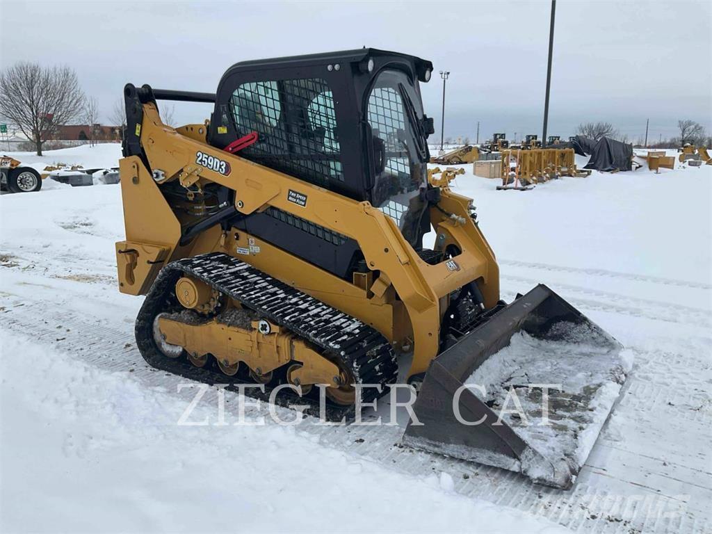 CAT 259D3 Roomiklaadurid