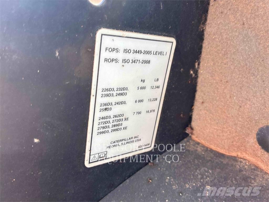 CAT 259D3 Roomiklaadurid