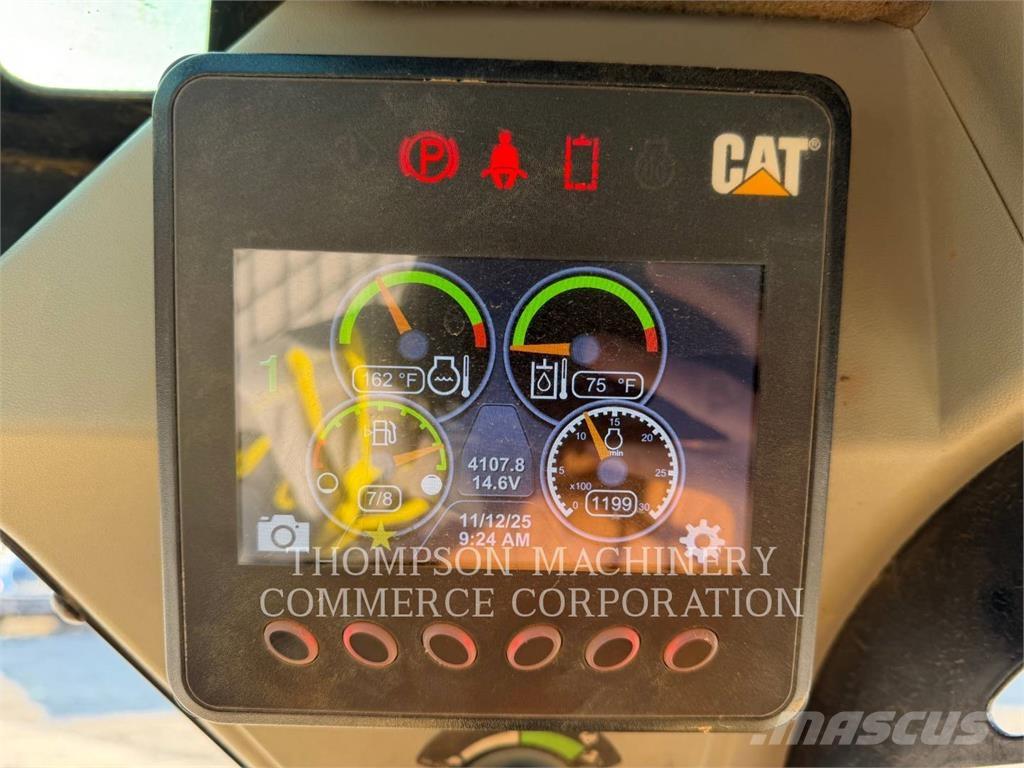 CAT 259D3 Roomiklaadurid