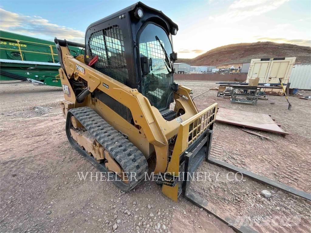 CAT 259D3 C3H2 Roomiklaadurid