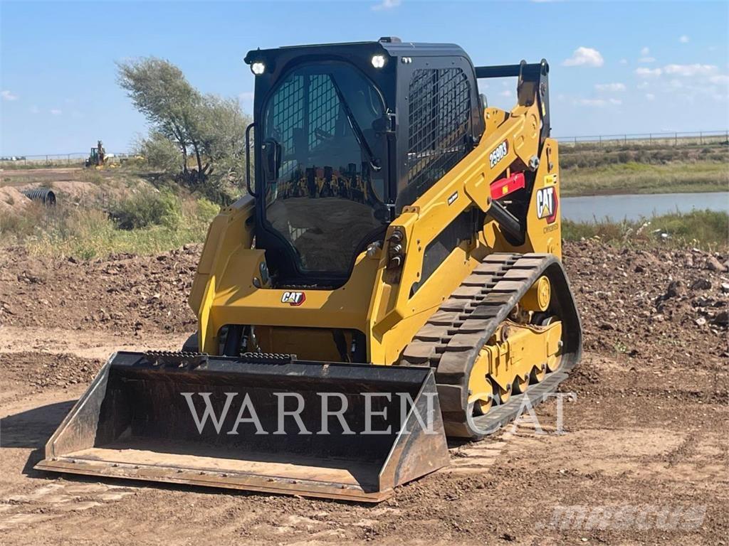CAT 259D3 C3H2 Roomiklaadurid
