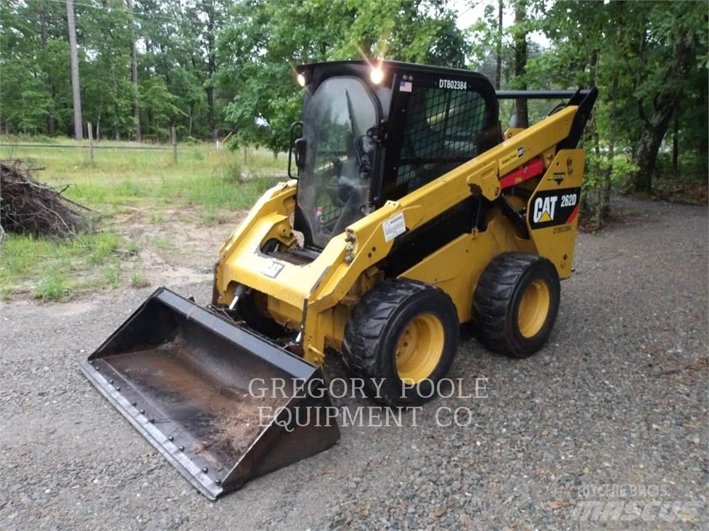 CAT 262D Kompaktlaadurid