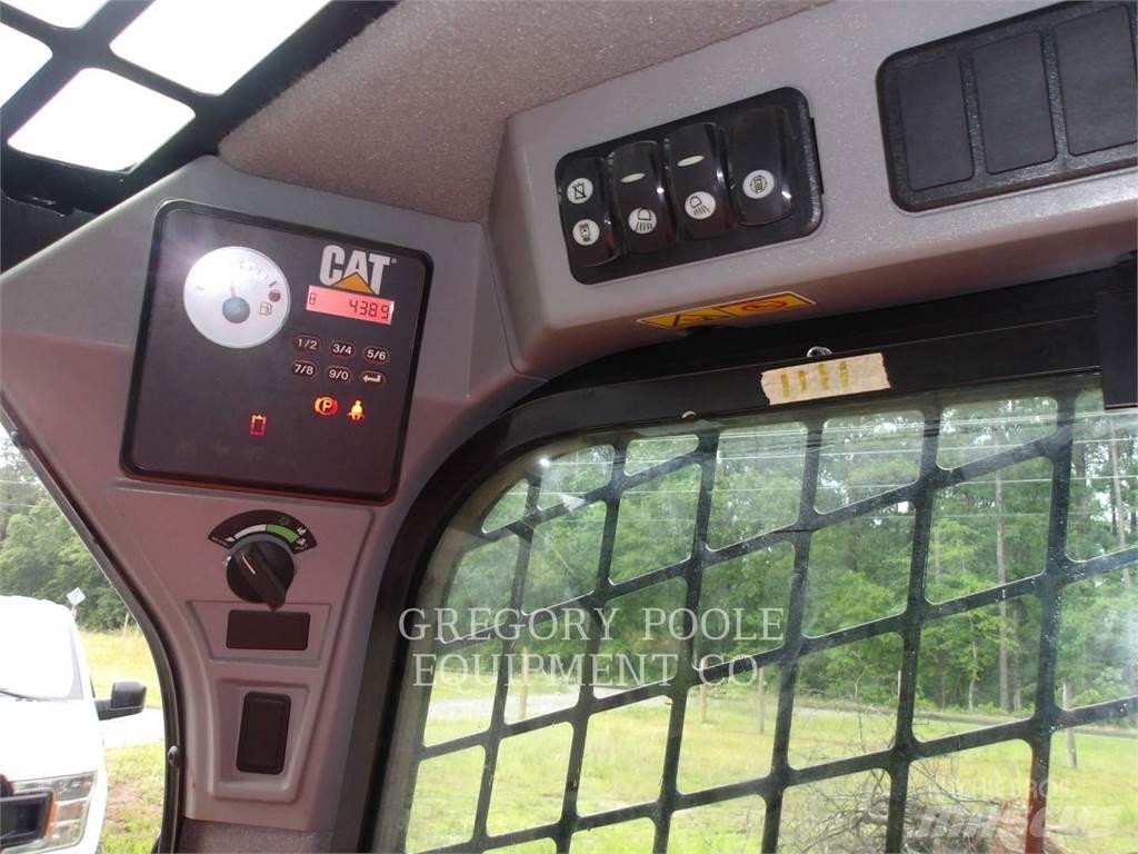 CAT 262D Kompaktlaadurid
