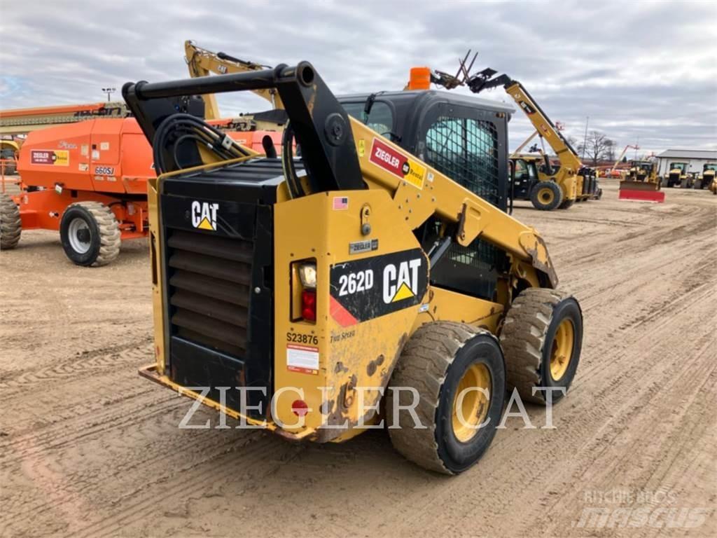CAT 262D Kompaktlaadurid