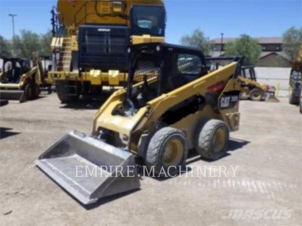CAT 262D Kompaktlaadurid