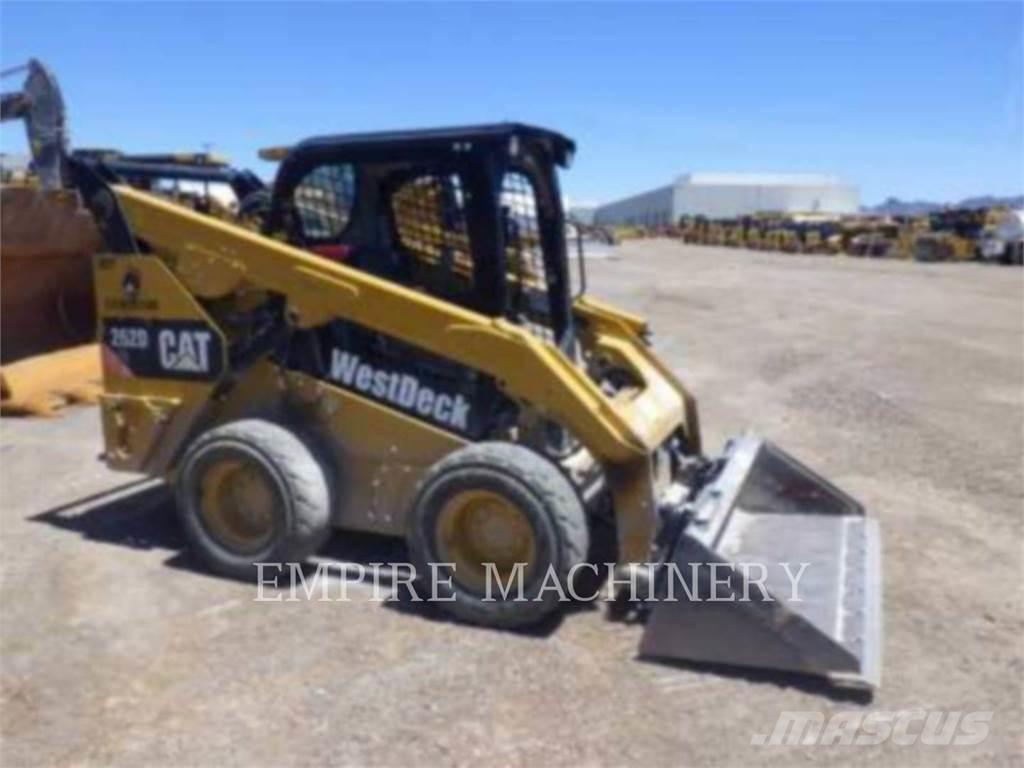 CAT 262D Kompaktlaadurid