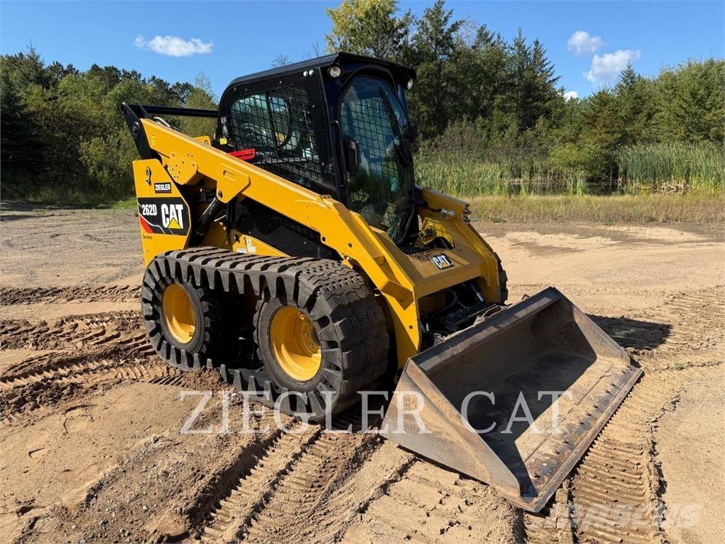 CAT 262D Kompaktlaadurid