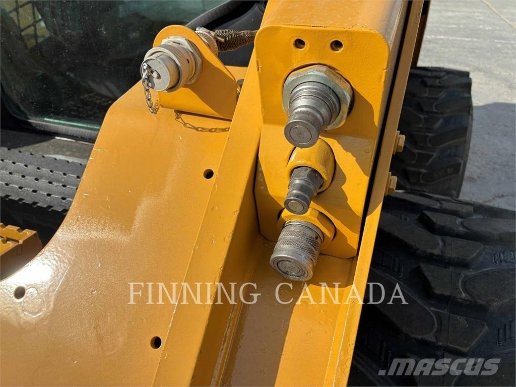 CAT 262D Kompaktlaadurid