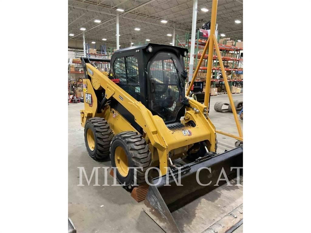 CAT 262D 3 Kompaktlaadurid