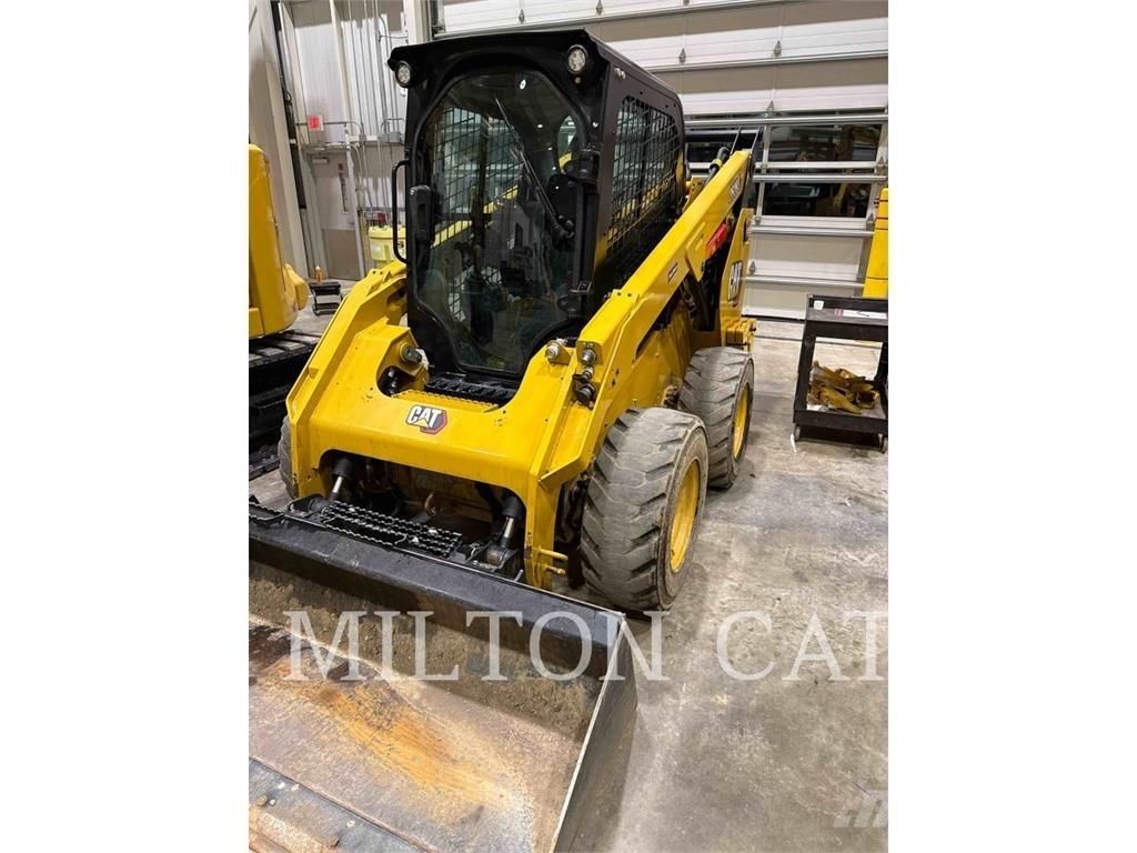 CAT 262D 3 Kompaktlaadurid