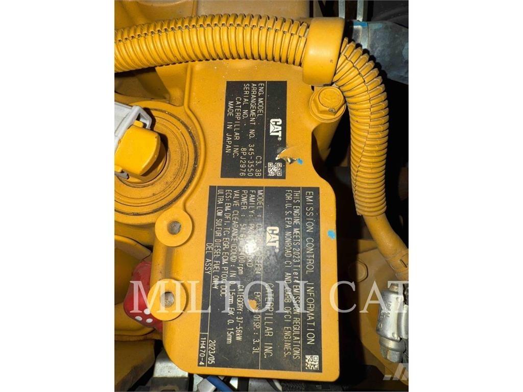CAT 262D 3 Kompaktlaadurid