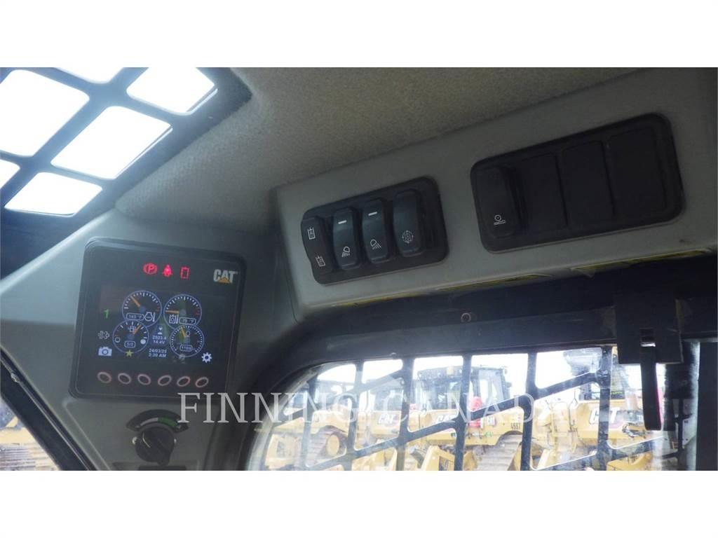 CAT 262D3 Roomiklaadurid