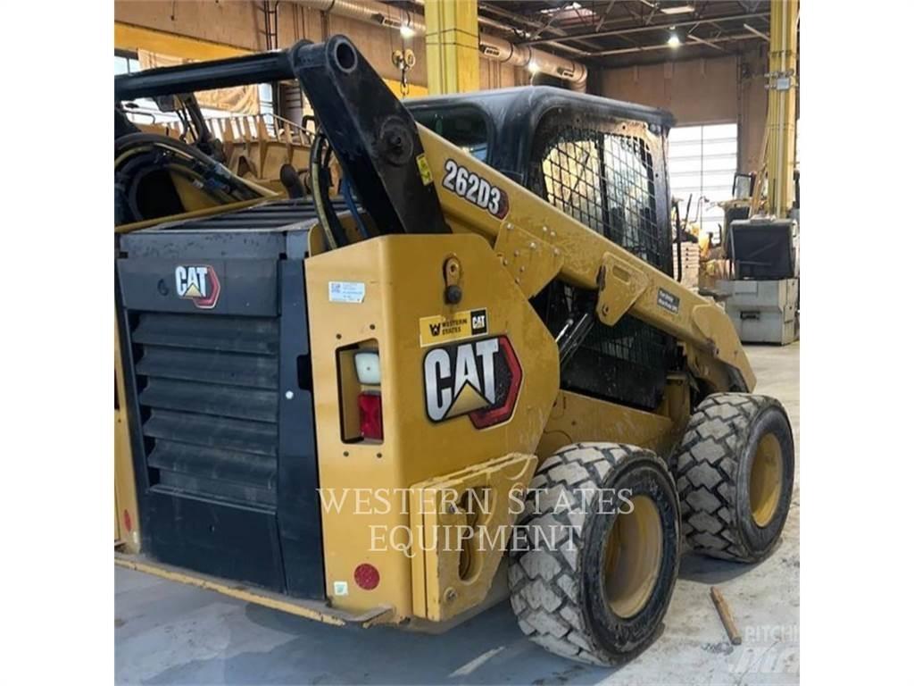 CAT 262D3 Kompaktlaadurid